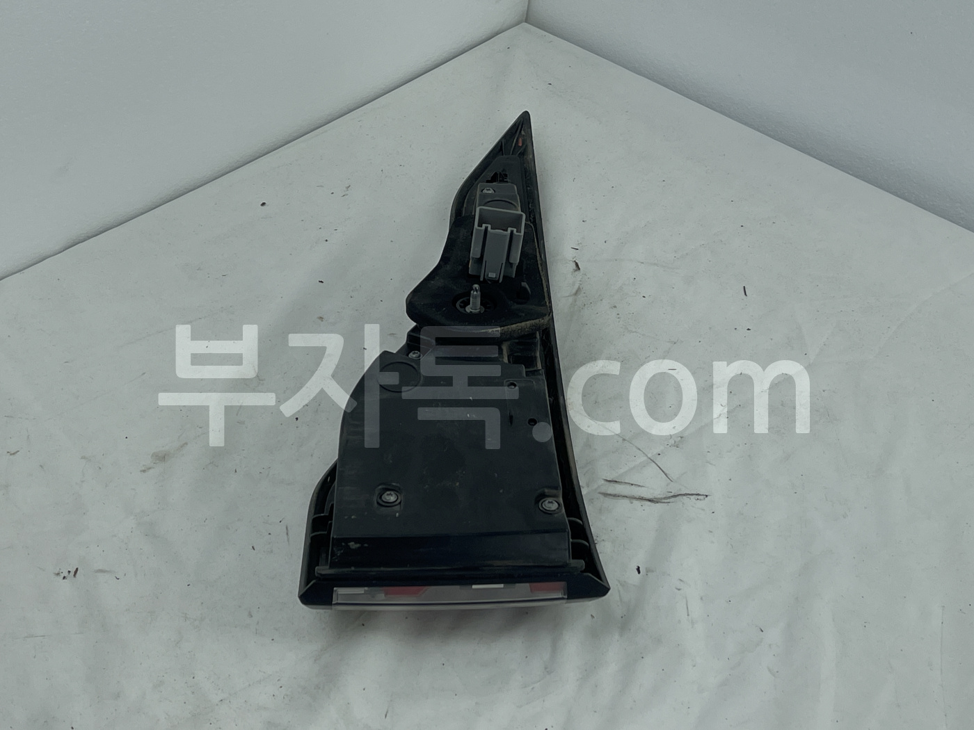 ZsM9HlK82T0E8BaTIEggdC6rn524VFlE2hlPziy3cWR5Zr.jpg