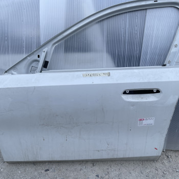중고 BMW 5시리즈 G60  왼쪽(운전석) 앞문