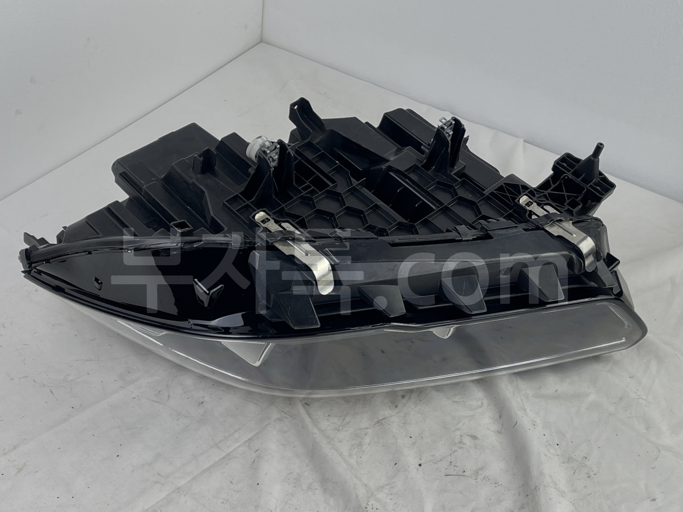 BAEJEMJtX9d8CLT2j9faQ4lwwbSAIJk3F6n3fhcWR5Zr.jpg
