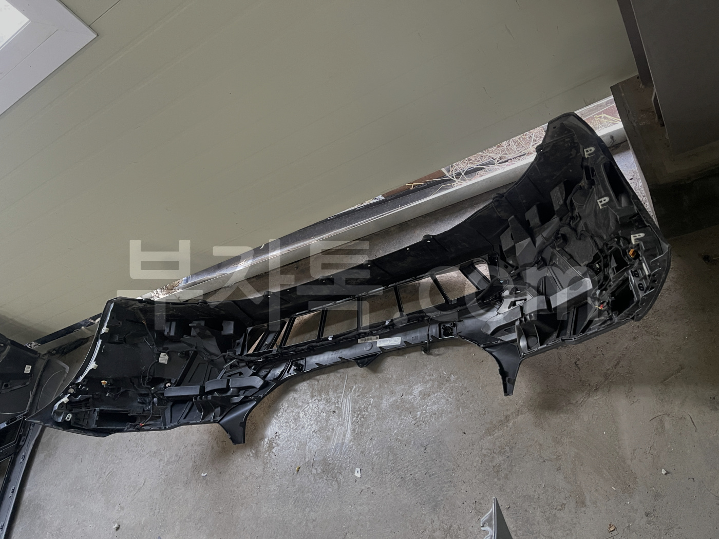 svAk0y985OGAI8xB2a7hiZ8Xs3Q9a3ivORbetnucWR5Zr.jpg