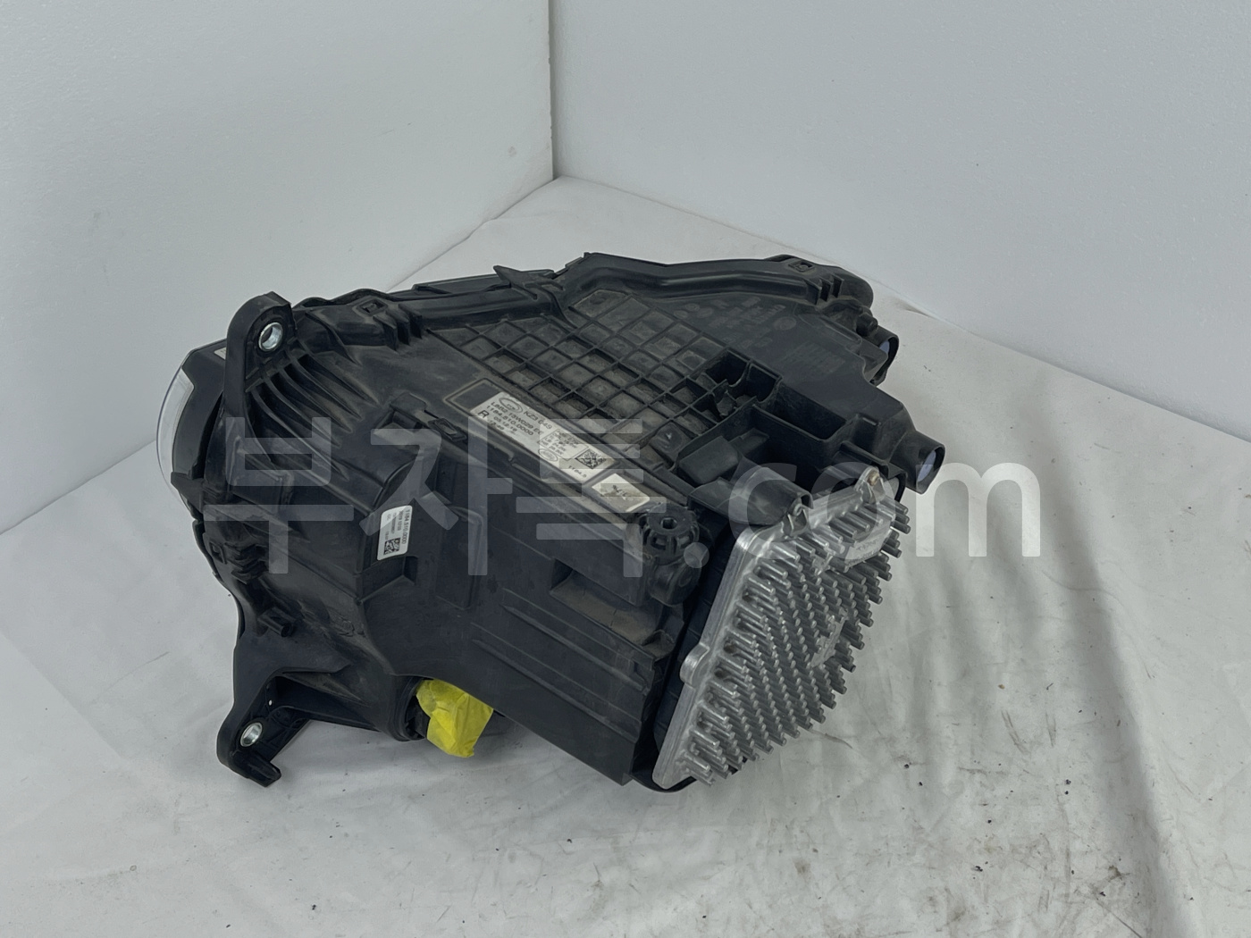 621VL1X4EBEq7UcwQSaru9FFUrN9aaPHcnmjncWR5Zr.jpg