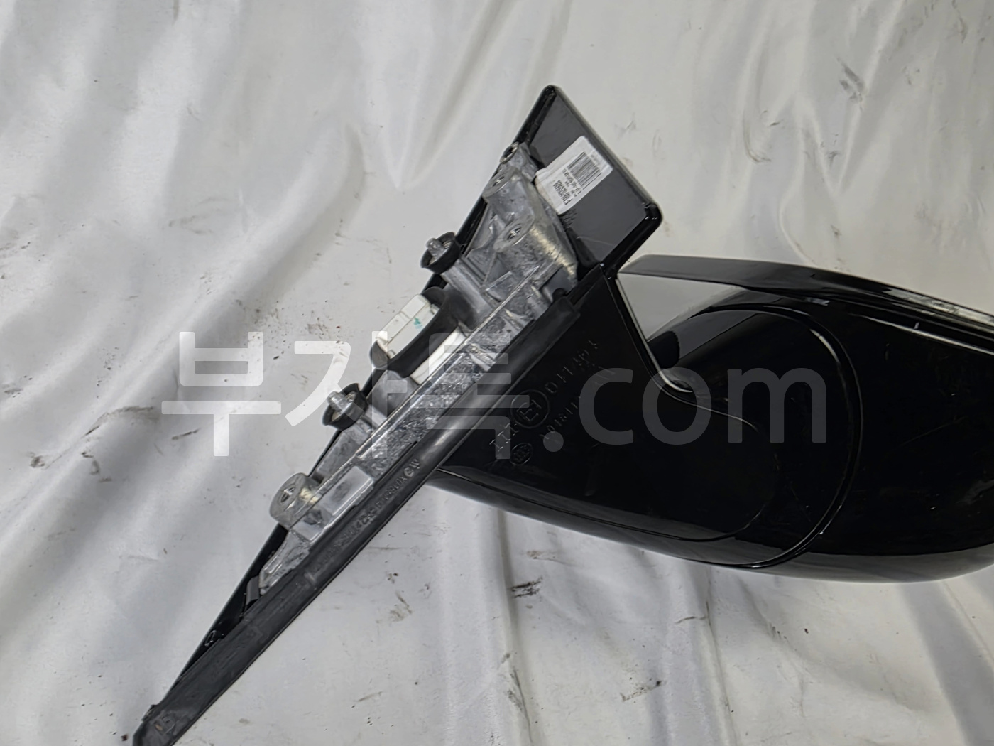 zBf37thp9L0ttwfn6sjoEOZx657ERGki6JLA3t92cWR5Zr.jpg