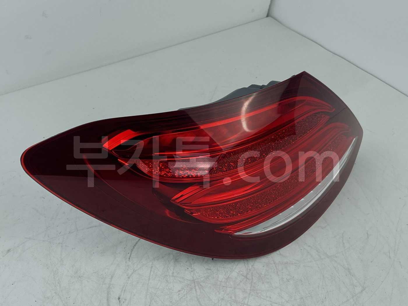 16x9HyWOmiLYO1m8Fwgyw3XnAPi3pADtBdSdcn1cWR5Zr.jpg