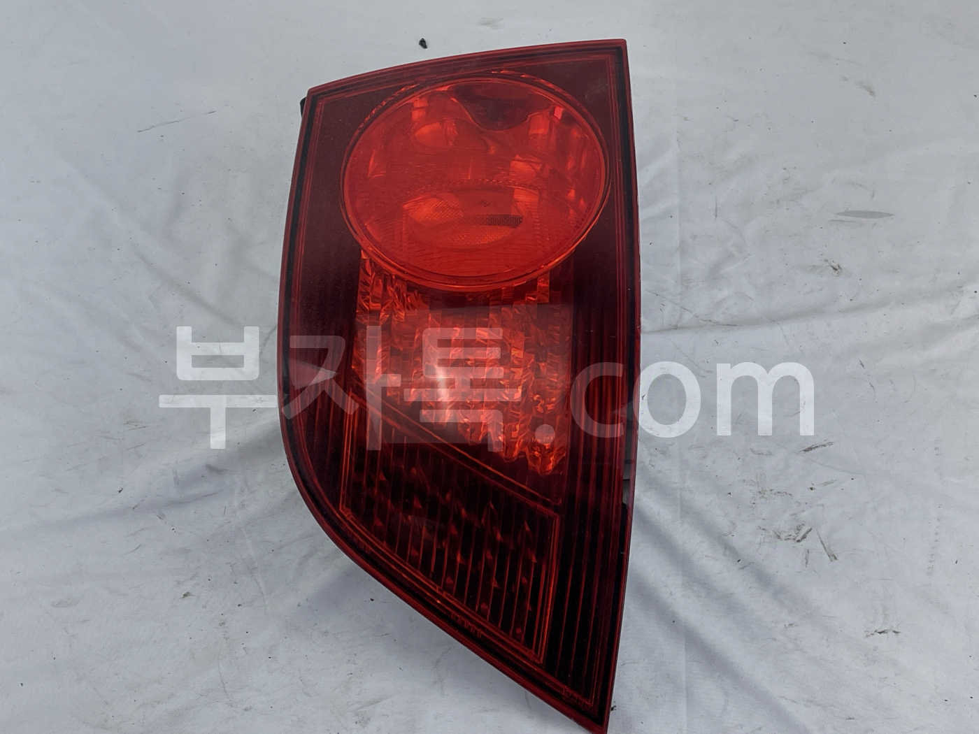 HzsuboIdPQ7hUp7T3eFss4Ne4LtxtAsX9YaVcWR5Zr.jpg