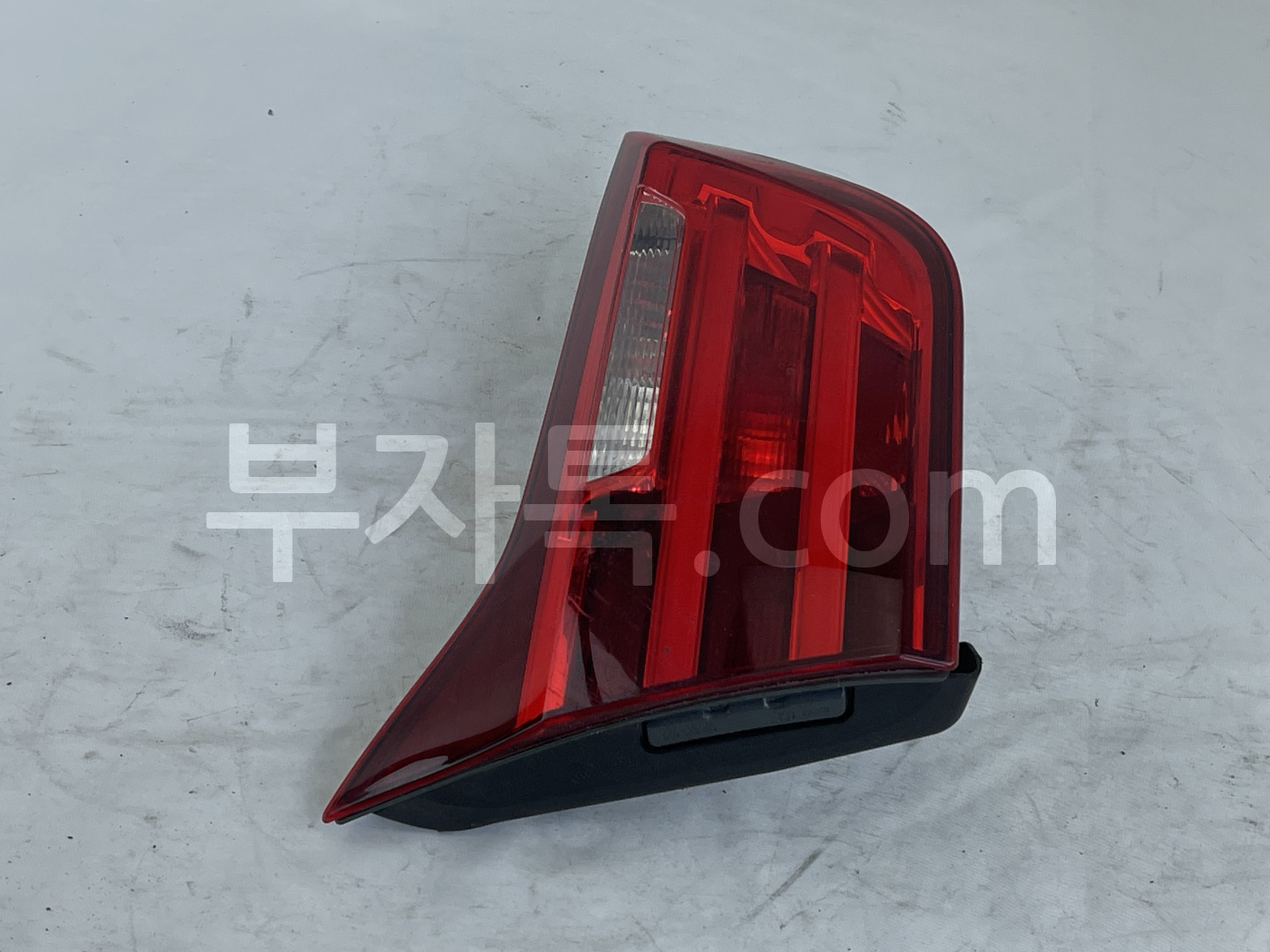 BMXe6WiFkL0JlFXz6TRwu1FafBq2RuujhOvpcWR5Zr.jpg
