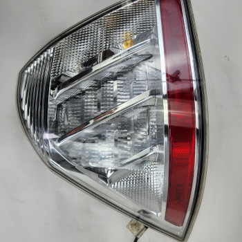 중고 포드 토러스 컴비네이션램프(후미등) 8T5313405AH