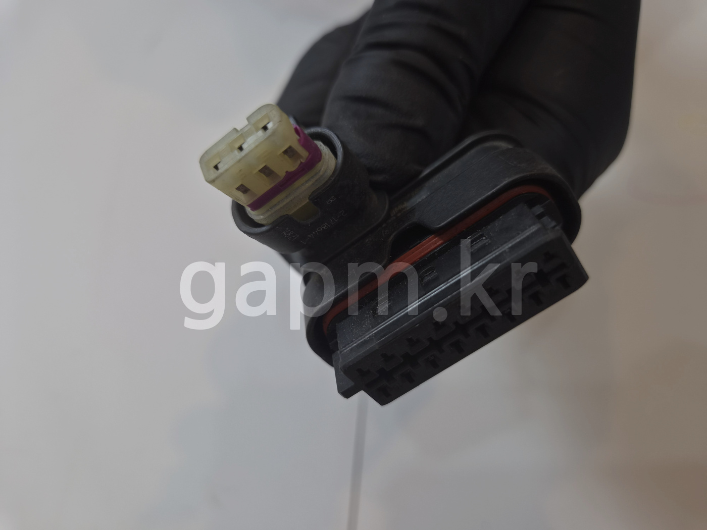 cxOmWhf4B1VpMXtPg02M4CZSqkTY0on2WP50cWR5Zr.jpg